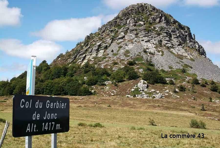 T 2 Cosy Dans Le Centre Historique Apartman Le Puy-en-Velay Kültér fotó